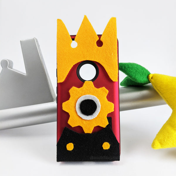 Easy Tutorial: How to Make Sora's Gummiphone - SixOn Clothing Easy Tutorial: How to Make Sora's Gummiphone - SixOn Clothing